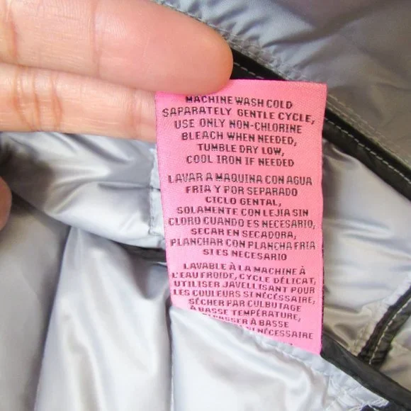 ⭐️BETSEY JOHNSON Lightweight Quilted Puffer Jacket Down Jacket SIZE- XS - Picture 15 of 15